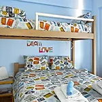Seafront Family & Free Parking, The Cruiseflat Apartment *