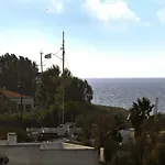 Апартаменты Seafront Family & Free Parking, The Cruiseflat