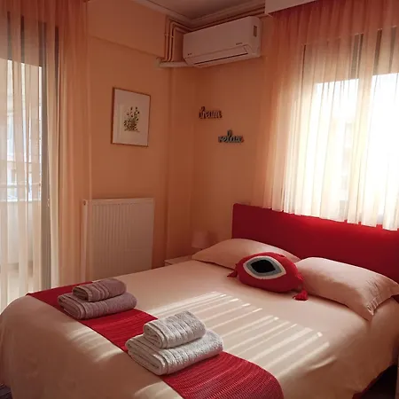 Seafront Family & Free Parking, The Cruiseflat Apartment