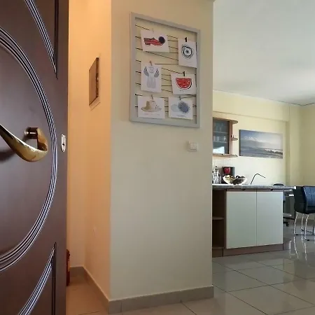 Seafront Family & Free Parking, The Cruiseflat Apartment Thessaloniki