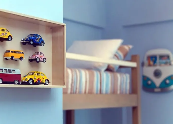 Seafront Family & Free Parking, The Cruiseflat Салоники