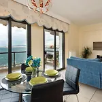 Апартаменты Seafront Family & Free Parking, The Cruiseflat *