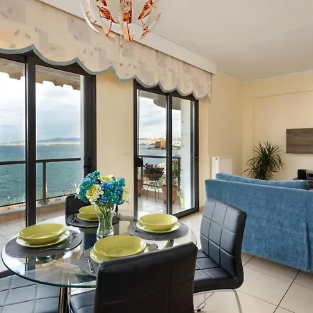 Апартаменты Seafront Family & Free Parking, The Cruiseflat *