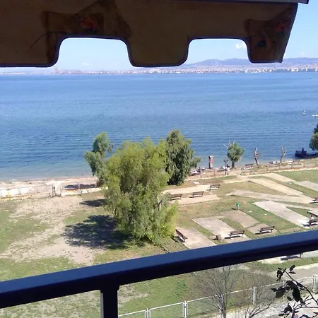 Seafront Family & Free Parking, The Cruiseflat Thessaloniki