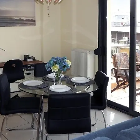 Seafront Family & Free Parking, The Cruiseflat