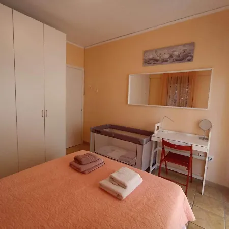 Seafront Family & Free Parking, The Cruiseflat Lejlighed *
