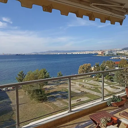 Seafront Family & Free Parking, The Cruiseflat *