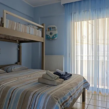 Апартаменты Beachfront Family & Free Parking, The Cruiseflat Салоники