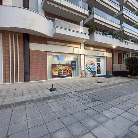 Apartment Seafront Family & Free Parking, The Cruiseflat *