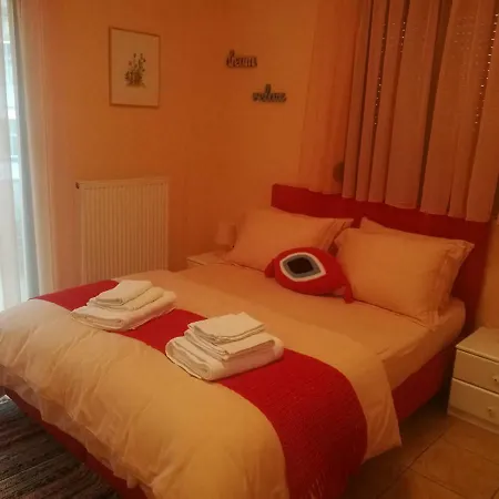 Апартаменты Seafront Family & Free Parking, The Cruiseflat Салоники
